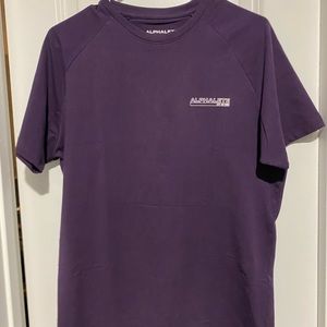 Men’s Alphalete Tshirt Plum Medium